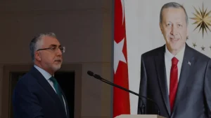 Bakan Işıkhan 15 Temmuz’da emekçilerin rolünü anlatan panele katıldı