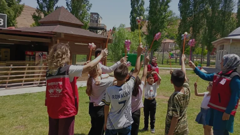 Çocuklar Güvende ekipleri 9 bin 842 çocuğu spora ve sosyal faaliyete yönlendirdi