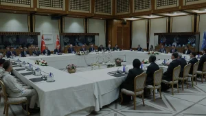Cumhurbaşkanı Erdoğan Süper Lig’e yükselen üç kulübü Külliyede ağırladı
