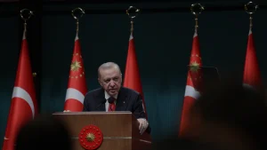 Erdoğan Türkiye ekonomisinin bölgesel çatışmalara rağmen ayakta olduğunu söyledi