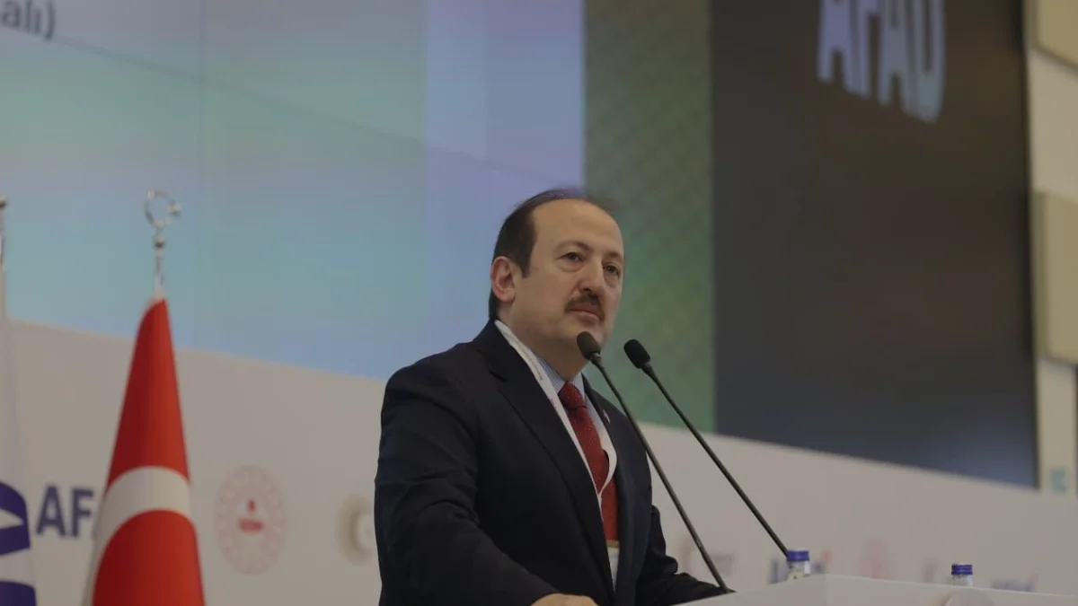 Marmara Bölgesi doğa kaynaklı afetler çalıştayında iki tema oturumları tamamlandı